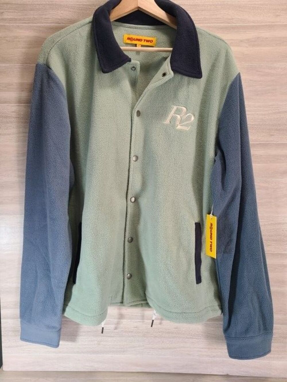 Round Two R2 Mens Fleece Jacket Snap Button Streetwear Green Blue Size M NWT